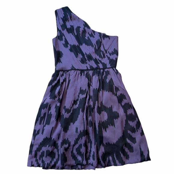 Shoshanna One Shoulder Black and Purple Silk Cocktail Dress - Picture 2 of 4